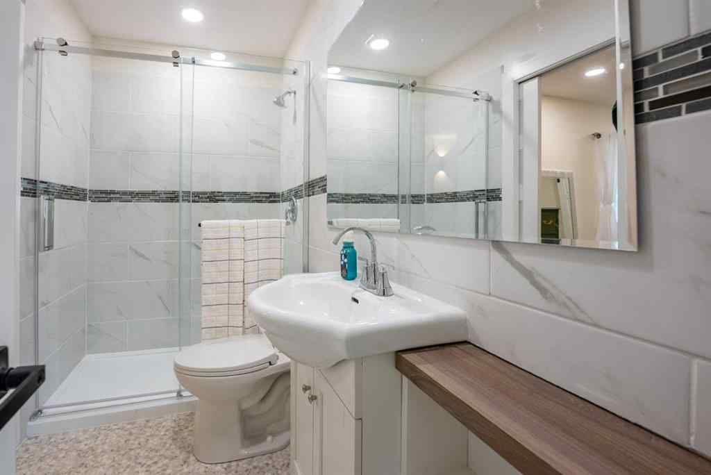 MLS® A2254687 - 742 12C Street N in Senator Buchanan Lethbridge, Residential
