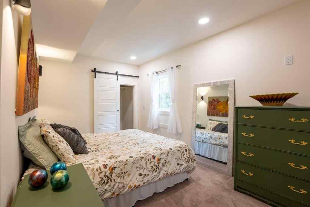 MLS® A2254687 - 742 12C Street N in Senator Buchanan Lethbridge, Residential