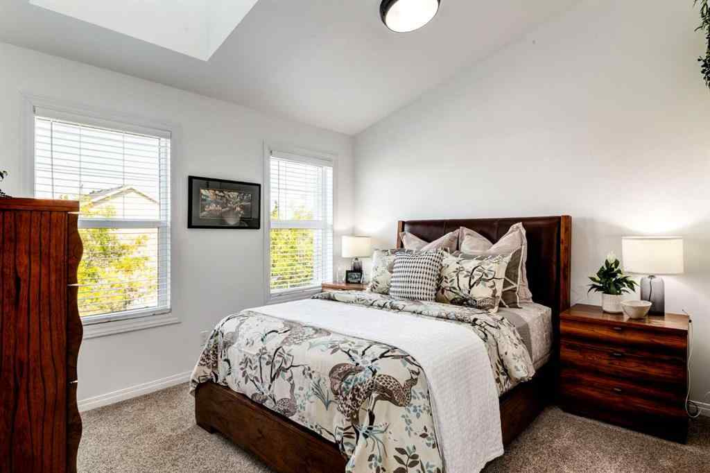 MLS® A2254692 - 37 Prestwick Park SE in McKenzie Towne Calgary, Residential