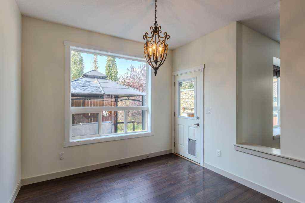 MLS® A2254700 - 17 Luxstone Rise SW in Luxstone Airdrie, Residential