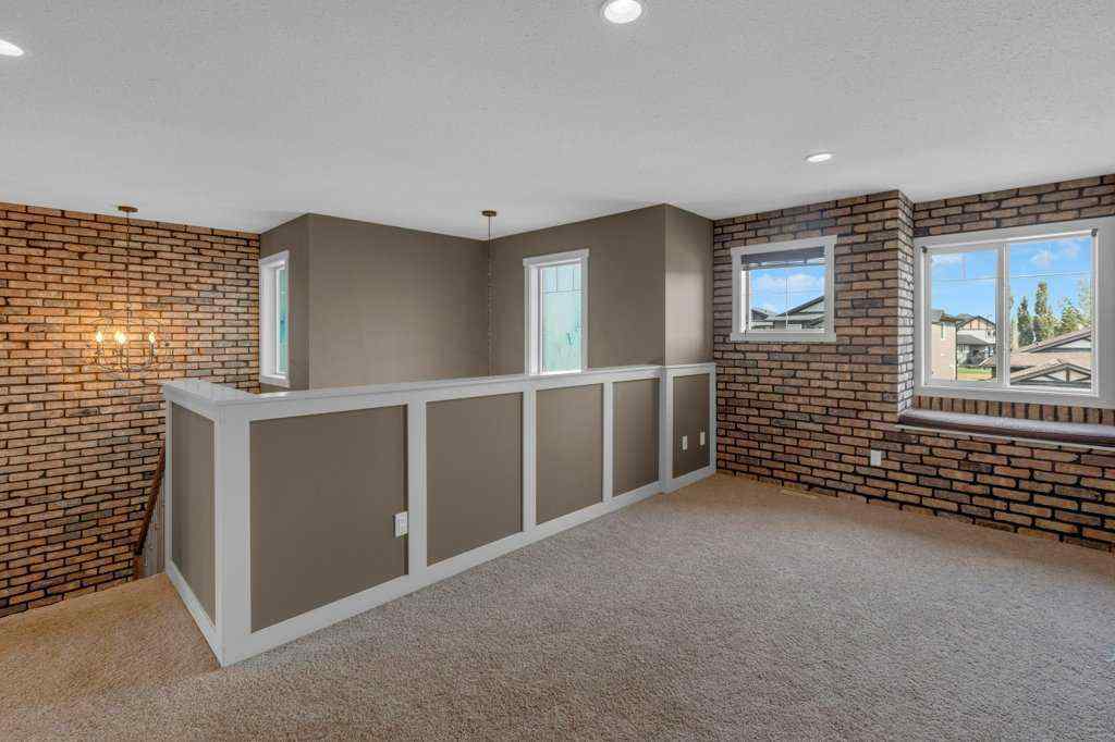 MLS® A2254700 - 17 Luxstone Rise SW in Luxstone Airdrie, Residential