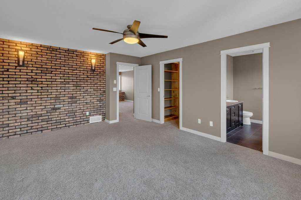 MLS® A2254700 - 17 Luxstone Rise SW in Luxstone Airdrie, Residential