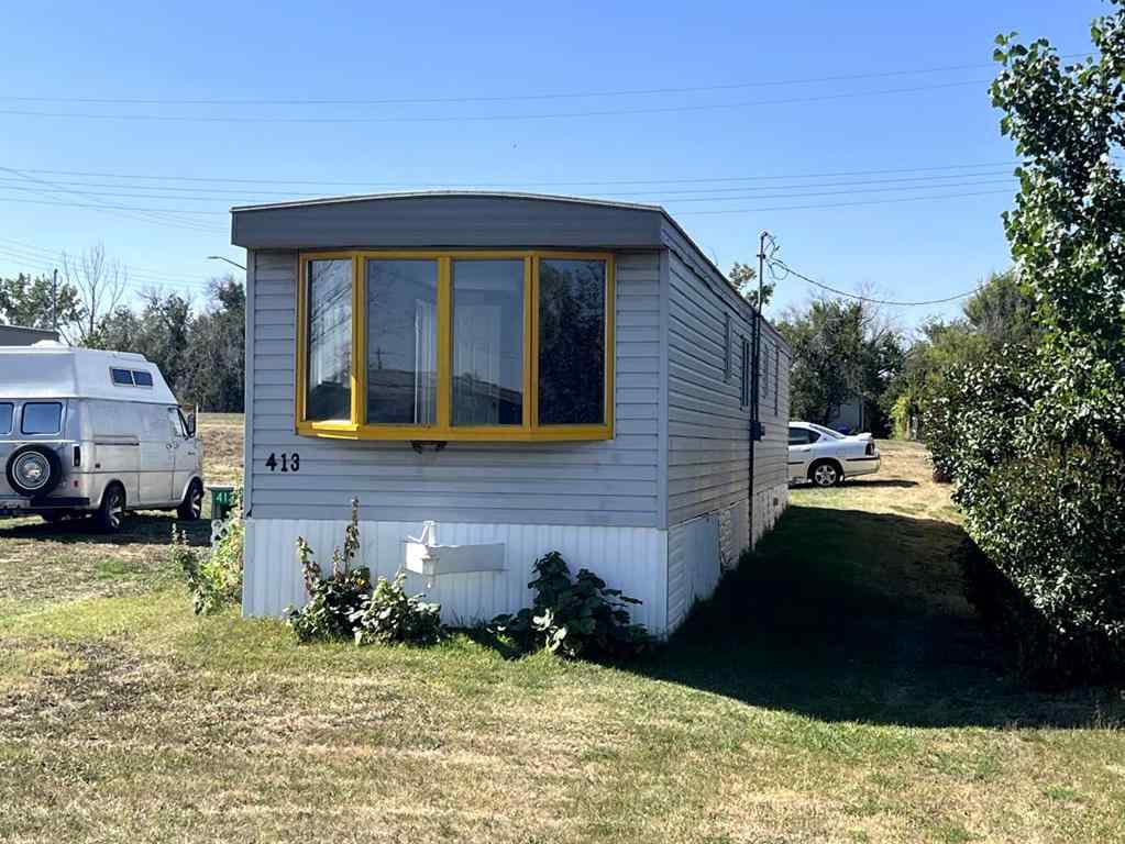 MLS® A2254704 - 413 4 Street  in NONE Suffield, Residential