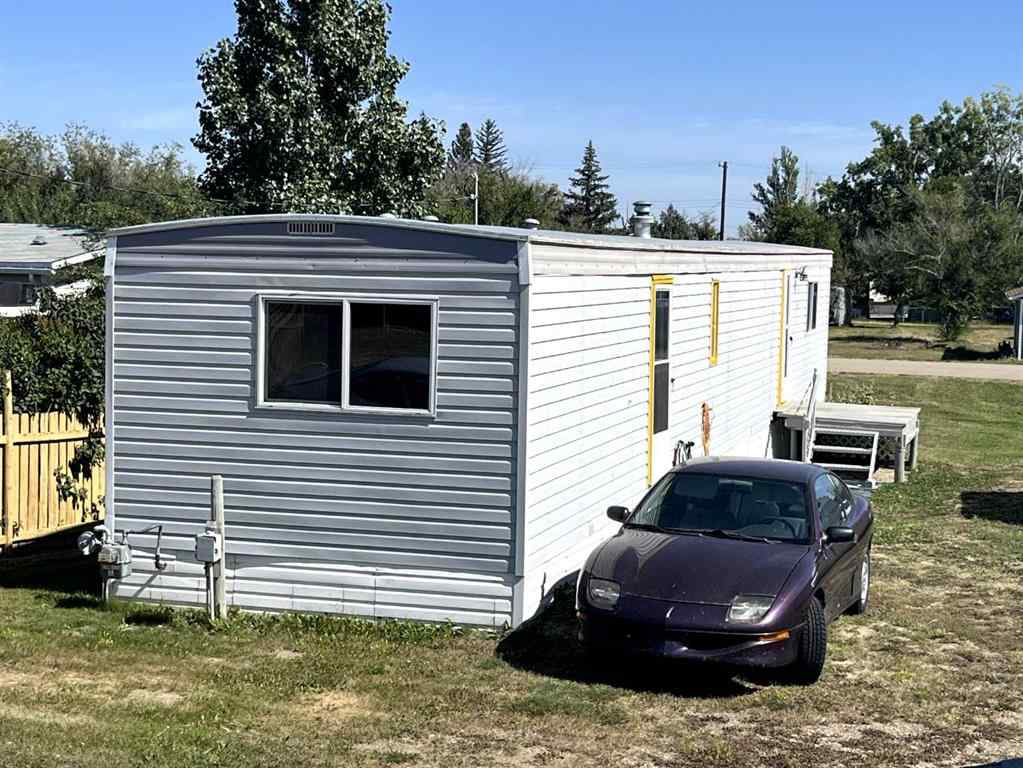 MLS® A2254704 - 413 4 Street  in NONE Suffield, Residential