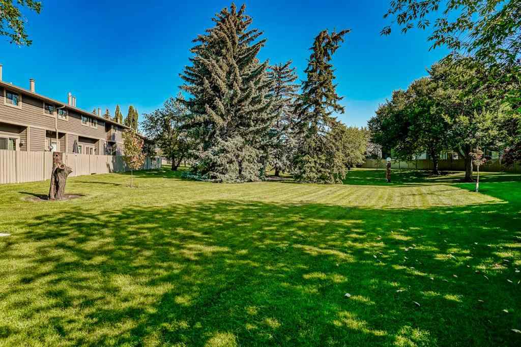 MLS® A2254705 - Unit #25 99 Midpark Gardens SE in Midnapore Calgary, Residential