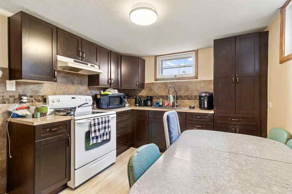 MLS® A2254711 - 5337 44 Avenue  in Woodlea Red Deer, Residential