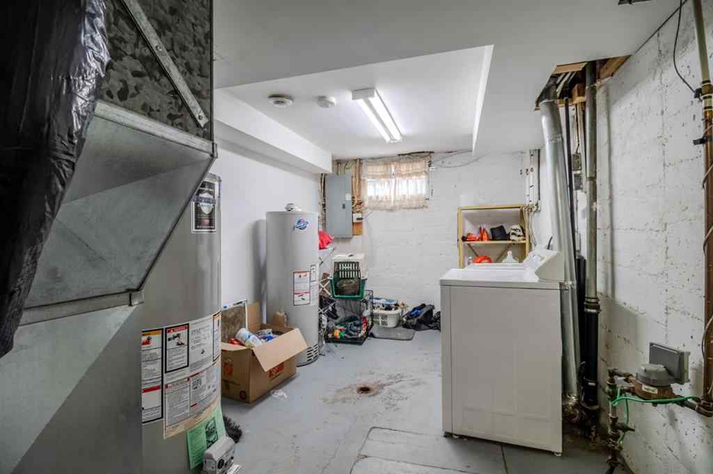 MLS® A2254711 - 5337 44 Avenue  in Woodlea Red Deer, Residential