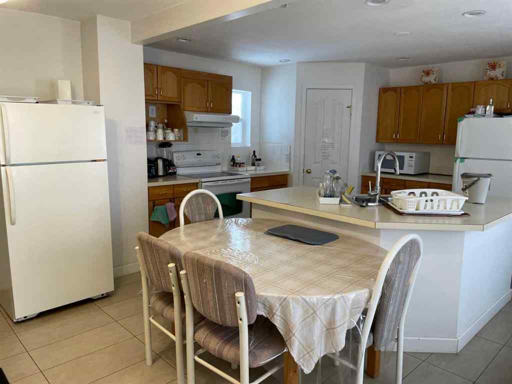 MLS® A2254712 - 1913 24 Avenue NW in Banff Trail Calgary, Residential