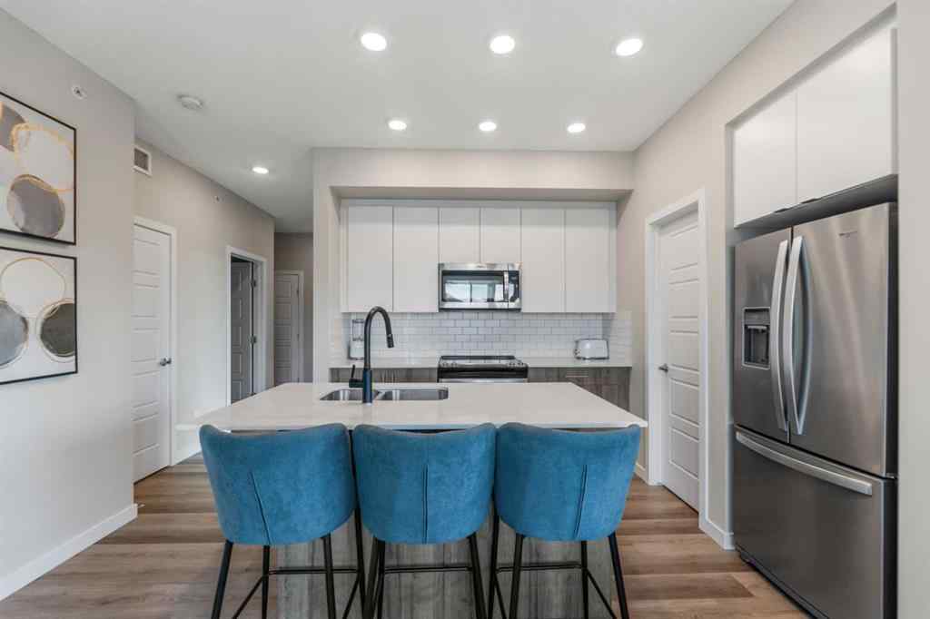 MLS® A2254713 - Unit #302 1605 17 Street SE in Inglewood Calgary, Residential