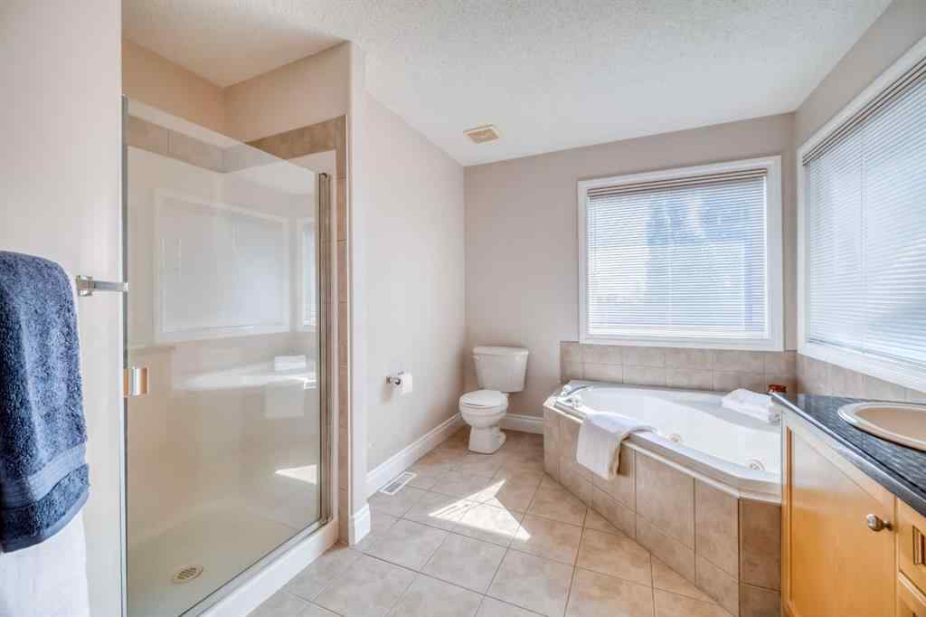 MLS® A2254714 - 141 Royal Abbey Court NW in Royal Oak Calgary, Residential