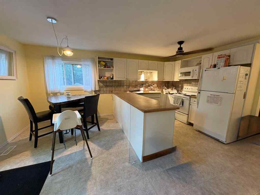MLS® A2254715 - 5115 48 Avenue  in Downtown Sylvan Lake, Residential