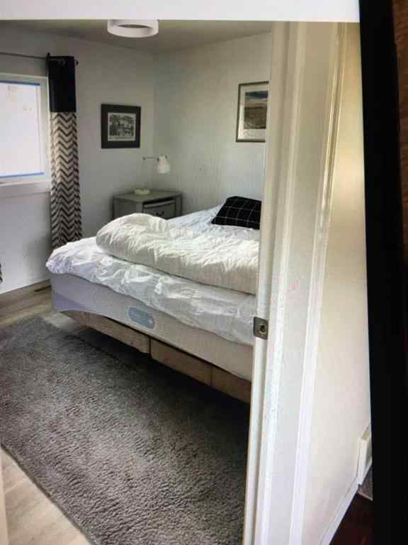 MLS® A2254715 - 5115 48 Avenue  in Downtown Sylvan Lake, Residential
