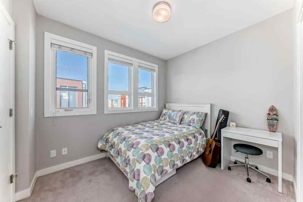 MLS® A2254717 - 3217 39 Street NW in University District Calgary, Residential