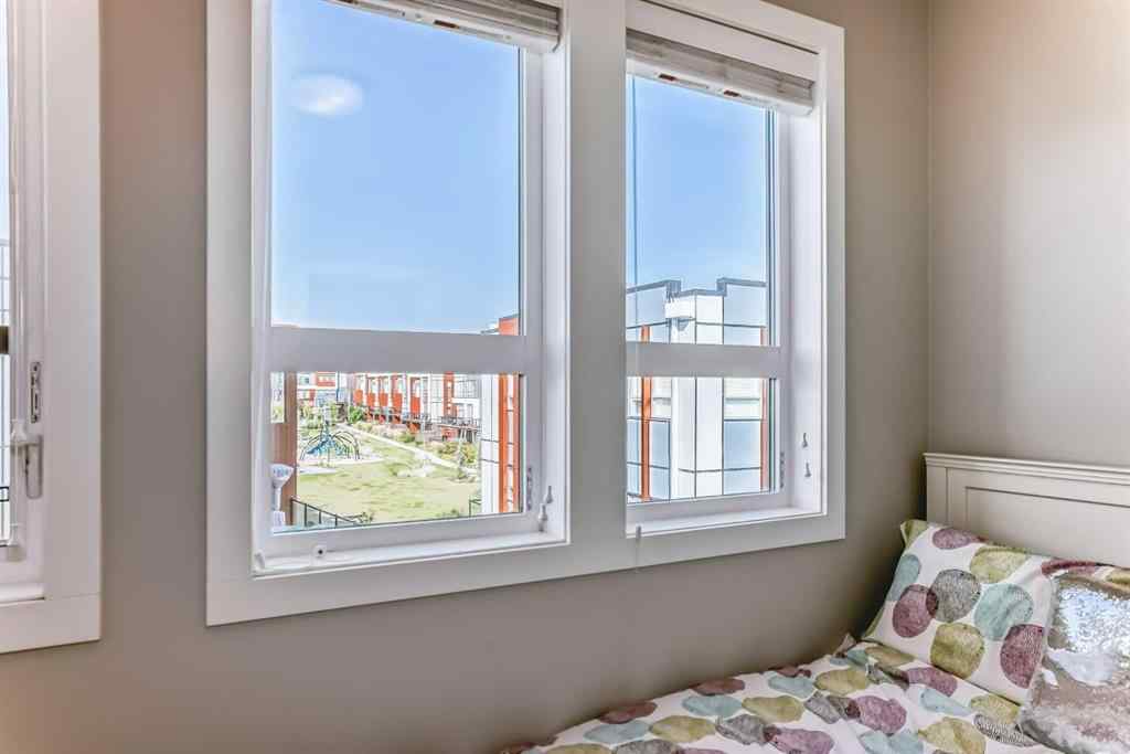 MLS® A2254717 - 3217 39 Street NW in University District Calgary, Residential