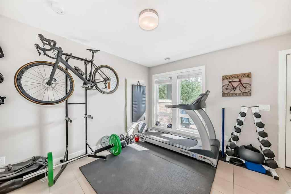 MLS® A2254717 - 3217 39 Street NW in University District Calgary, Residential