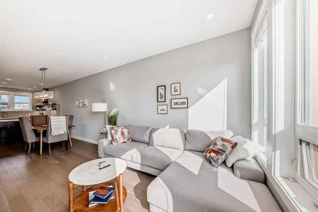 MLS® A2254717 - 3217 39 Street NW in University District Calgary, Residential
