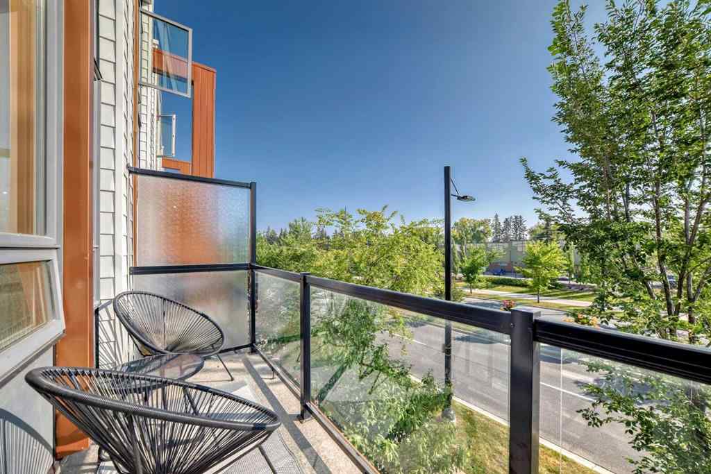 MLS® A2254717 - 3217 39 Street NW in University District Calgary, Residential