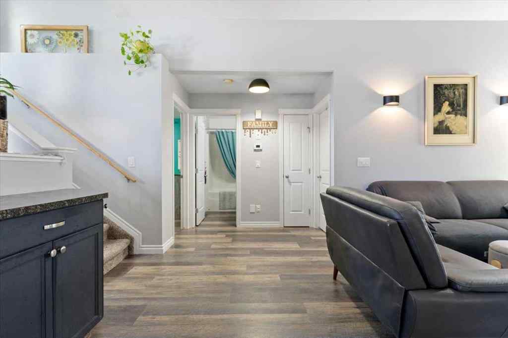 MLS® A2254718 - 9333 128 Avenue  in Crystal Lake Estates Grande Prairie, Residential