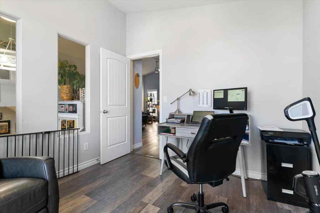 MLS® A2254718 - 9333 128 Avenue  in Crystal Lake Estates Grande Prairie, Residential