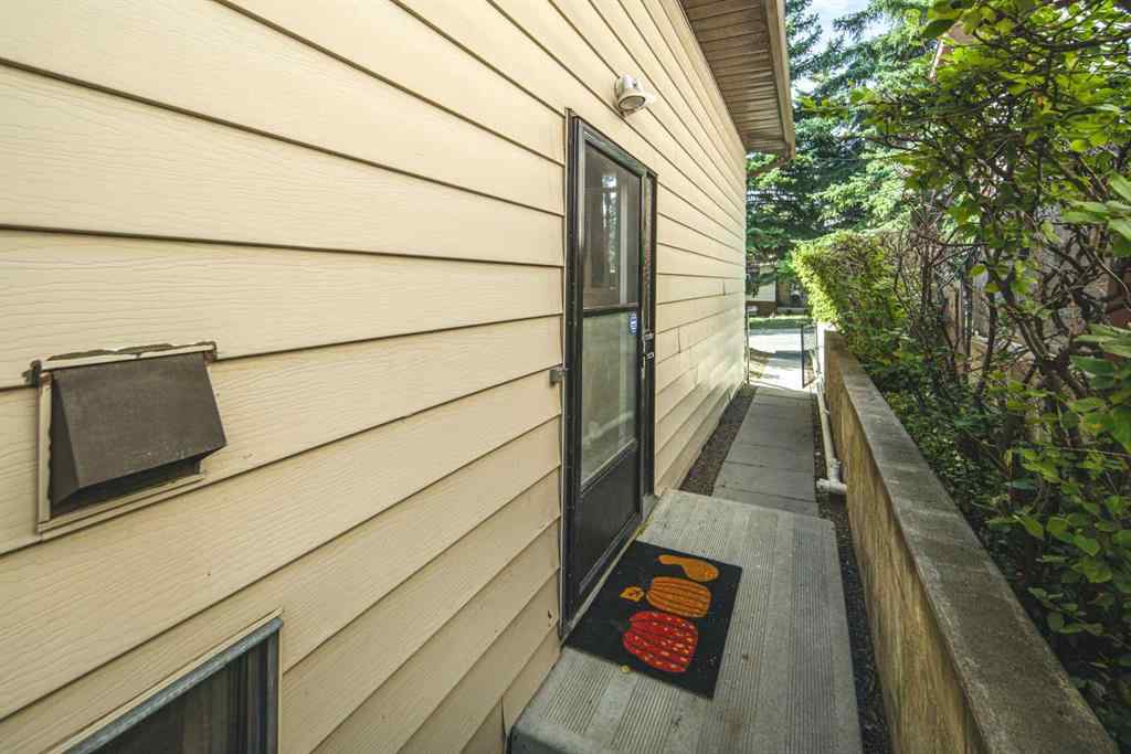 MLS® A2254719 - 83 Edgeford Way NW in Edgemont Calgary, Residential