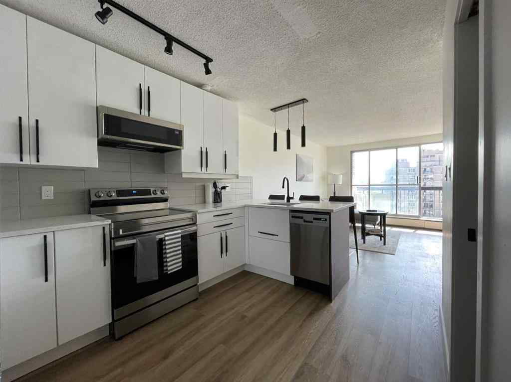 MLS® A2254720 - Unit #703 340 14 Avenue SW in Beltline Calgary, Residential