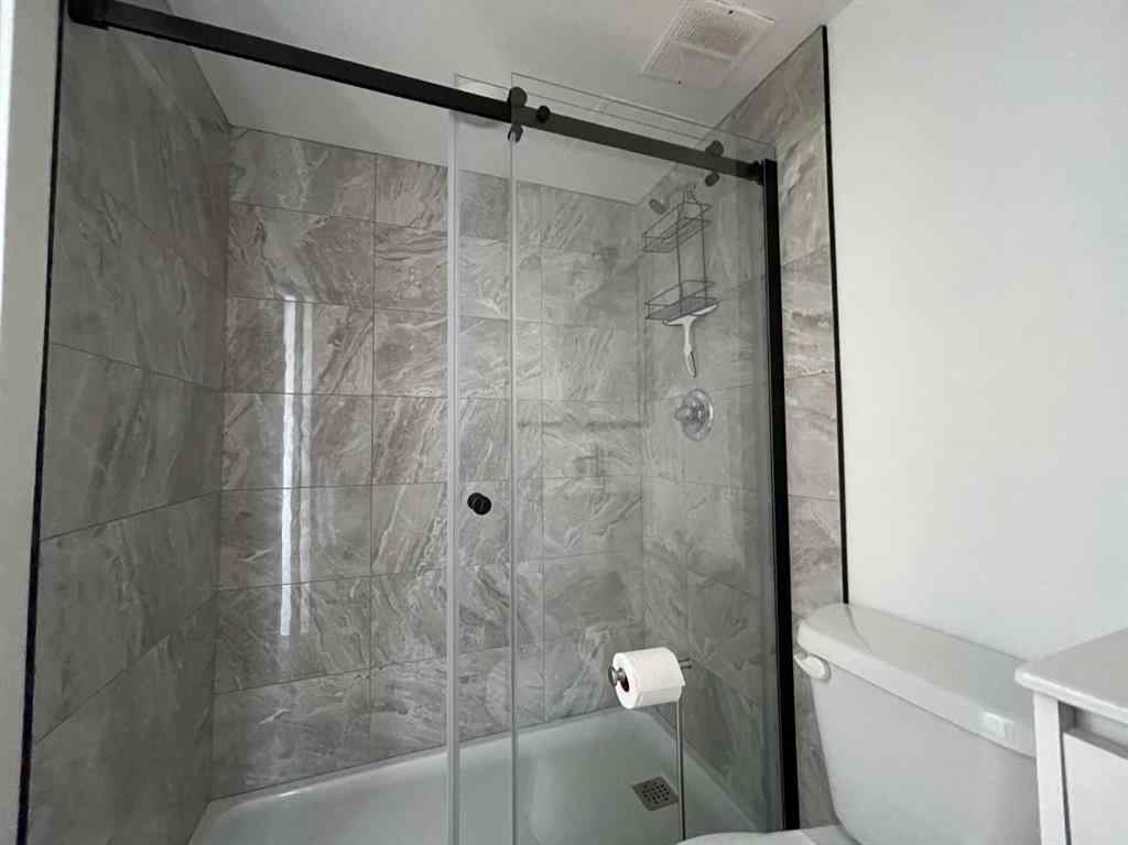 MLS® A2254720 - Unit #703 340 14 Avenue SW in Beltline Calgary, Residential