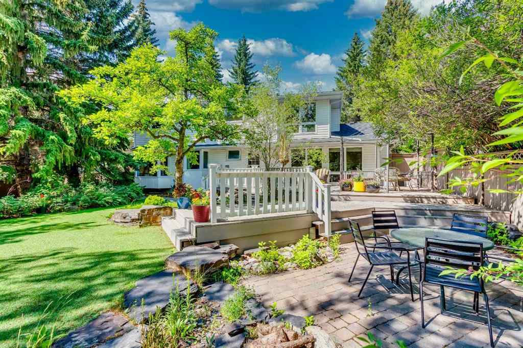 MLS® A2254721 - 2 Varston Place NW in Varsity Calgary, Residential