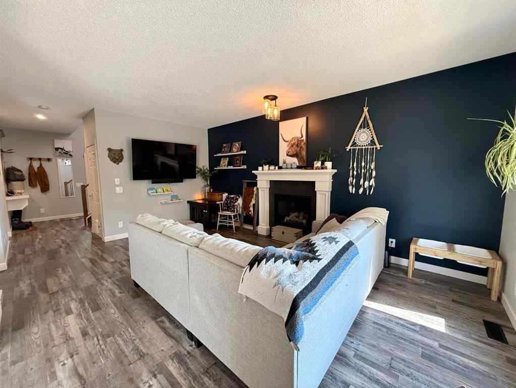 MLS® A2254723 - 607 Montgomery Close SE in Montrose High River, Residential