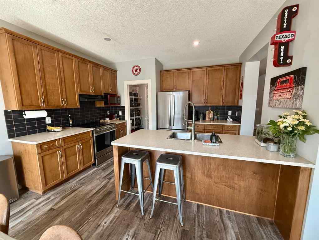 MLS® A2254723 - 607 Montgomery Close SE in Montrose High River, Residential