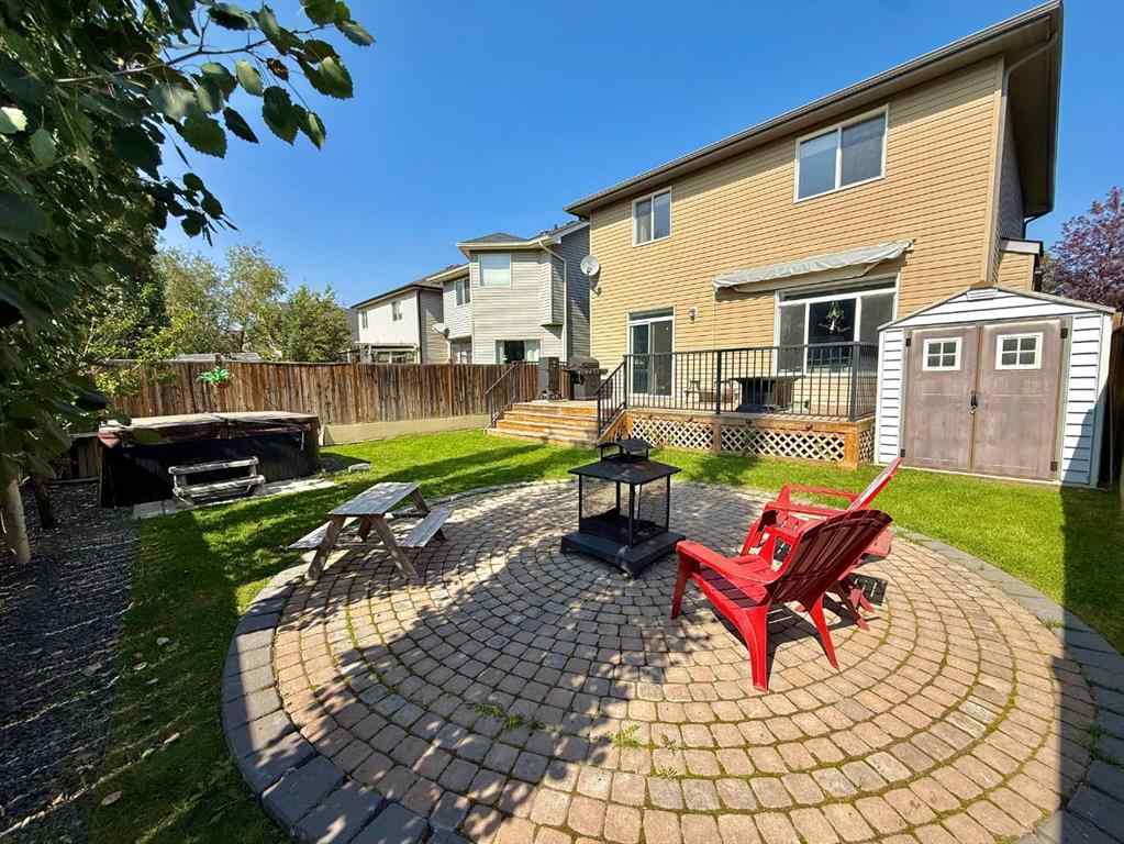 MLS® A2254723 - 607 Montgomery Close SE in Montrose High River, Residential