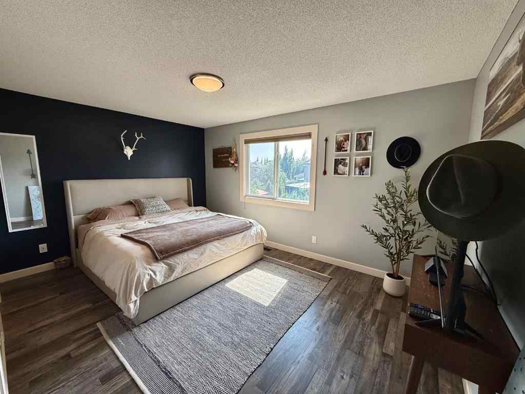 MLS® A2254723 - 607 Montgomery Close SE in Montrose High River, Residential