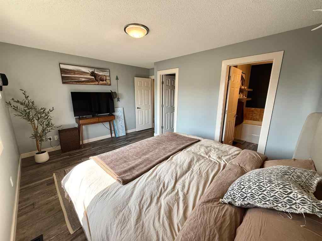 MLS® A2254723 - 607 Montgomery Close SE in Montrose High River, Residential