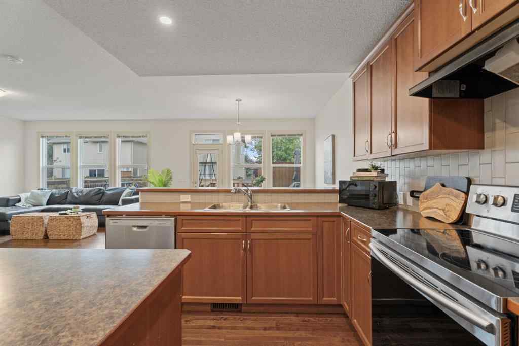 MLS® A2254727 - 611 Monteith Drive SE in Montrose High River, Residential