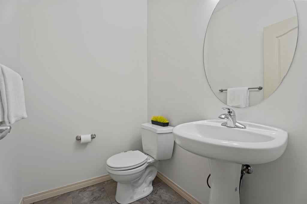 MLS® A2254727 - 611 Monteith Drive SE in Montrose High River, Residential