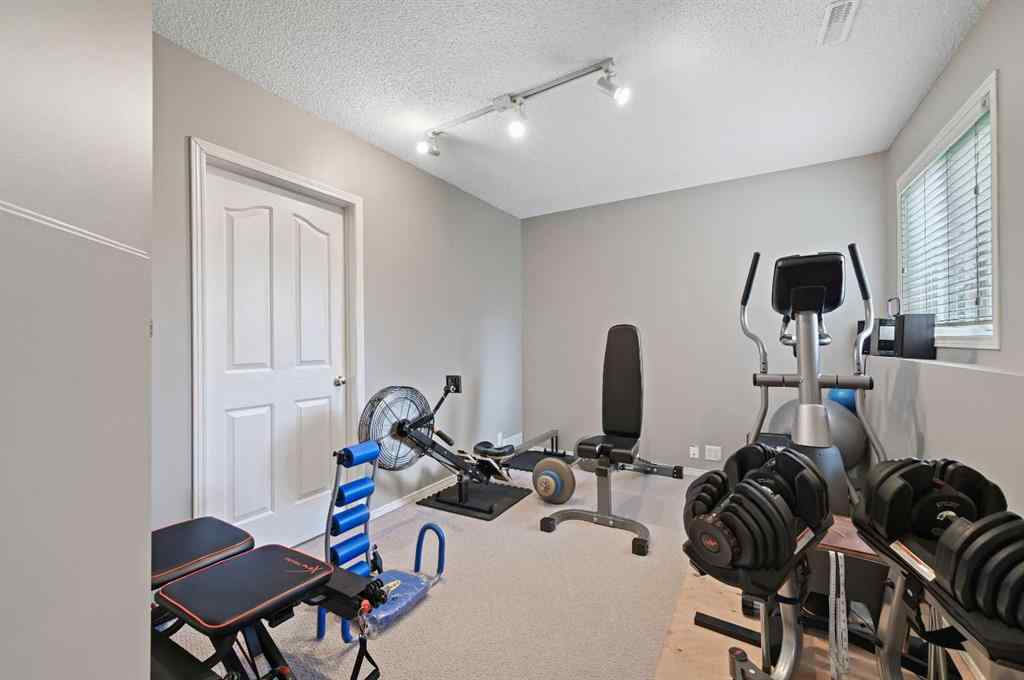 MLS® #A2254729 - 3170 Signal Hill Drive SW in Signal Hill Calgary, Residential Open Houses