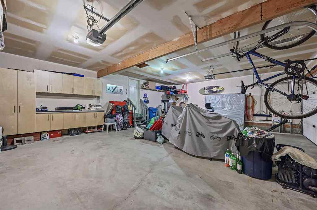 MLS® #A2254729 - 3170 Signal Hill Drive SW in Signal Hill Calgary, Residential Open Houses