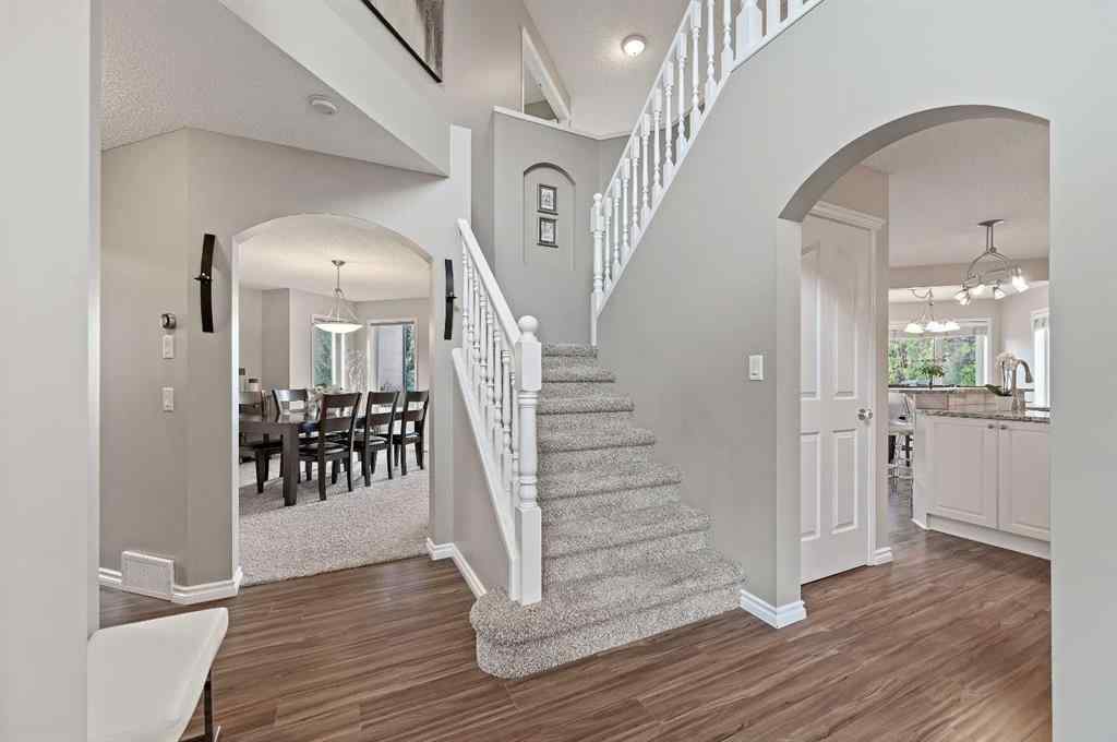 MLS® #A2254729 - 3170 Signal Hill Drive SW in Signal Hill Calgary, Residential Open Houses