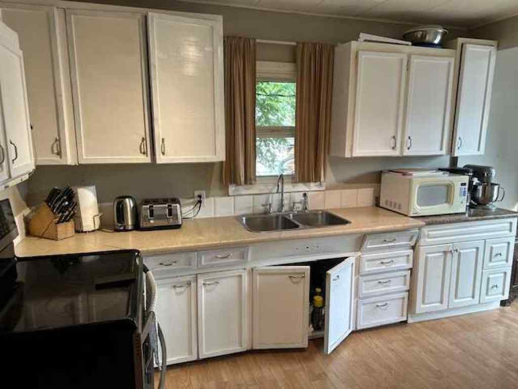 MLS® A2254735 - 5209 Waghorn Street  in Downtown Blackfalds, Residential