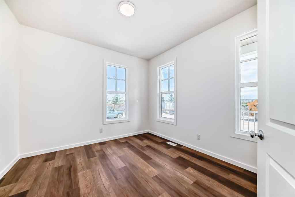 MLS® A2254739 - 12 Starling Place NW in Moraine Calgary, Residential