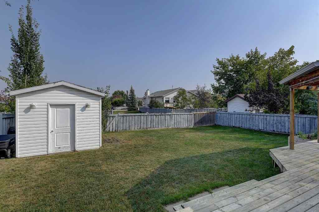 MLS® A2254741 - 11713 90 Street  in Crystal Lake Estates Grande Prairie, Residential
