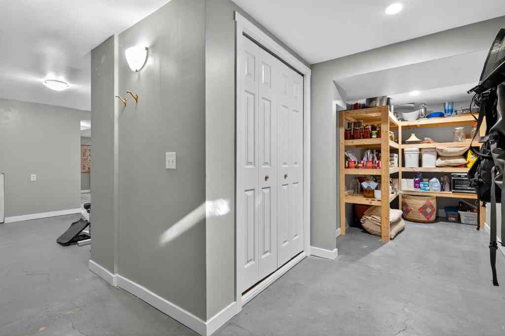 MLS® A2254742 - 1107 Ranchview Road NW in Ranchlands Calgary, Residential