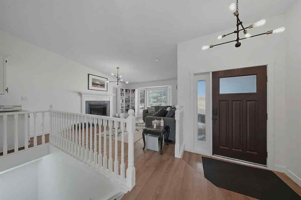 MLS® A2254744 - 39 Denison Crescent  in Deer Park Estates Red Deer, Residential