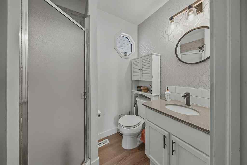 MLS® A2254744 - 39 Denison Crescent  in Deer Park Estates Red Deer, Residential