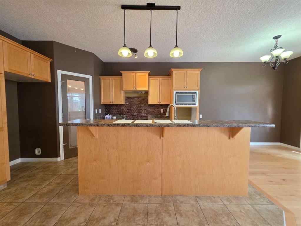 MLS® A2254745 - Unit #102 1600 Main Street SW in NONE Slave Lake, Residential