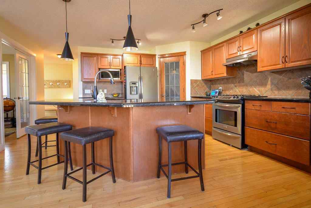 MLS® A2254752 - 53 Tuscany Valley Hill NW in Tuscany Calgary, Residential