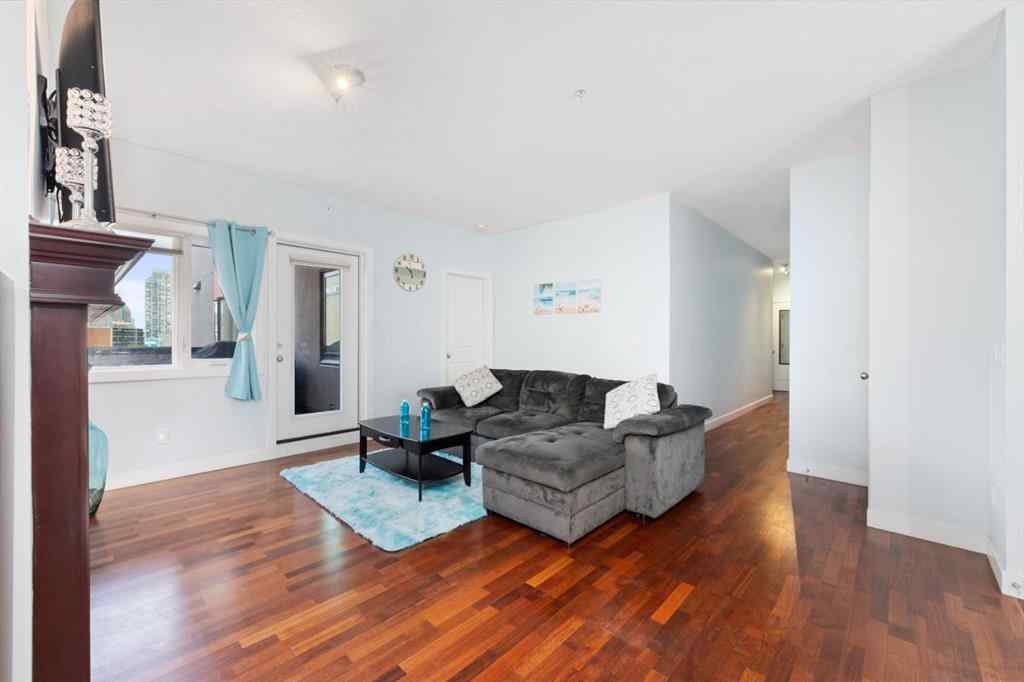 MLS® A2254753 - Unit #303 1828 14 Street SW in Lower Mount Royal Calgary, Residential
