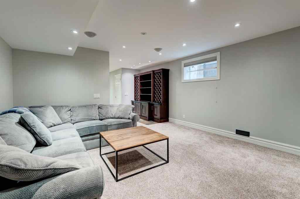 MLS® A2254754 - 115 15 Street NW in Hillhurst Calgary, Residential
