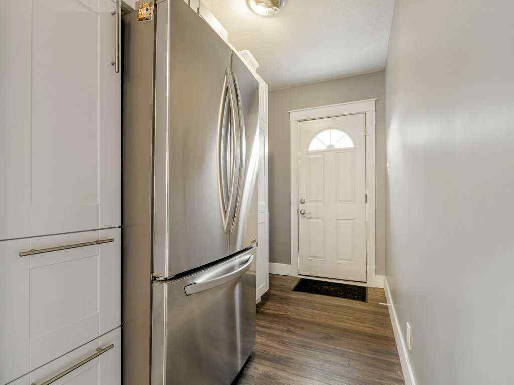 MLS® A2254755 - 1620 2A Avenue N in Westminster Lethbridge, Residential