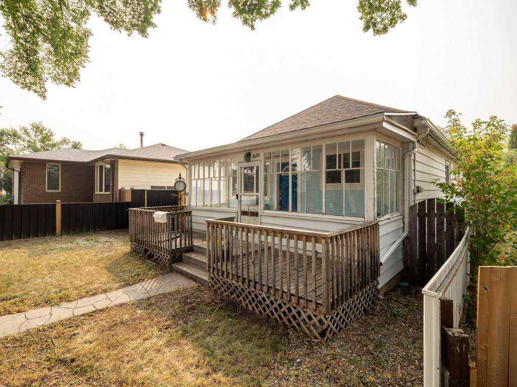 MLS® A2254755 - 1620 2A Avenue N in Westminster Lethbridge, Residential