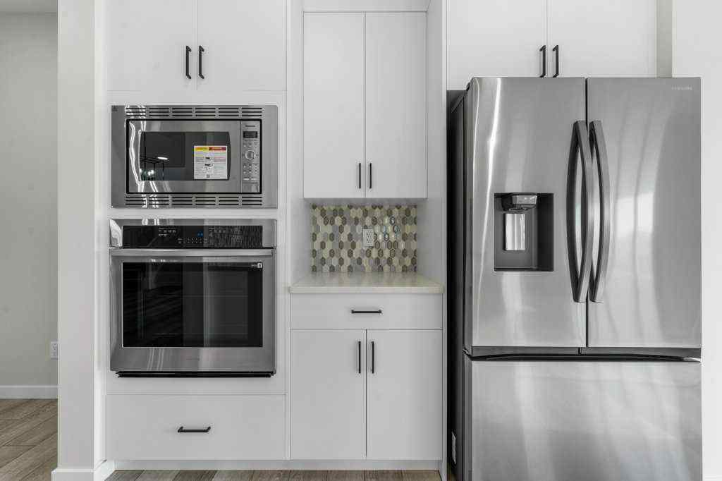 MLS® A2254756 - 1206 Chinook Winds Circle SW in Chinook Gate Airdrie, Residential